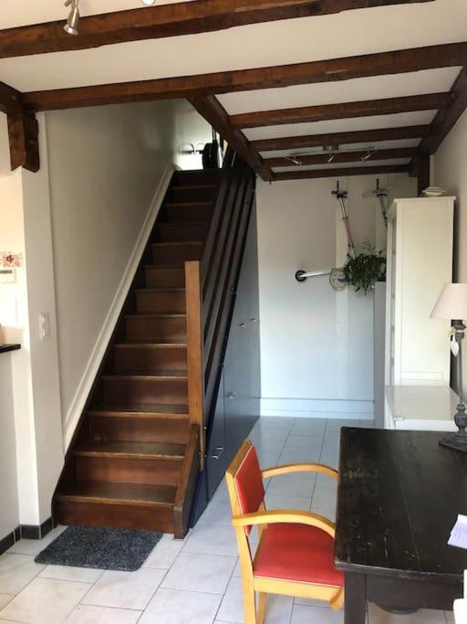 Appartement En Duplex Avec Parking Et Jardinet Bourges Bagian luar foto